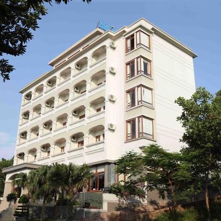 Hoa Binh Ha Long Hotel Exterior foto
