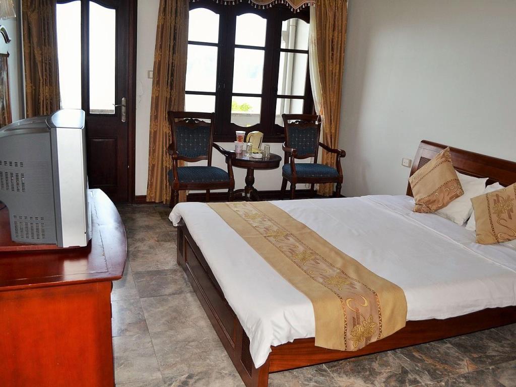 Hoa Binh Ha Long Hotel Exterior foto
